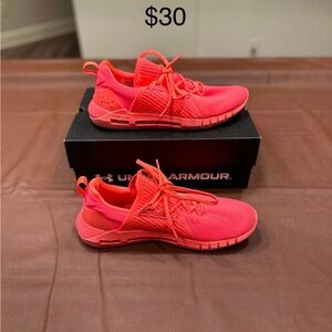 Under Armour Men's Vibrant Red Athletic Shoes